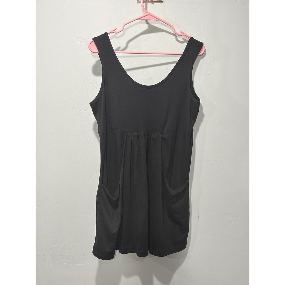 J. Valdi Black Sleeveless Scoop Neck Empire Waist Tunic Top with Pockets Large